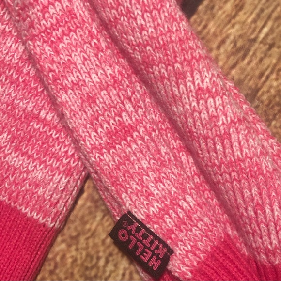 Hot Pink Hello Kitty Knit Cold winter set - Picture 6 of 7
